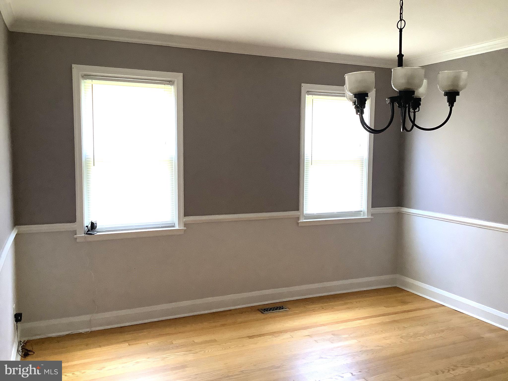 4637 Harcourt Road Baltimore, MD 21214 - Photo 4 of 21