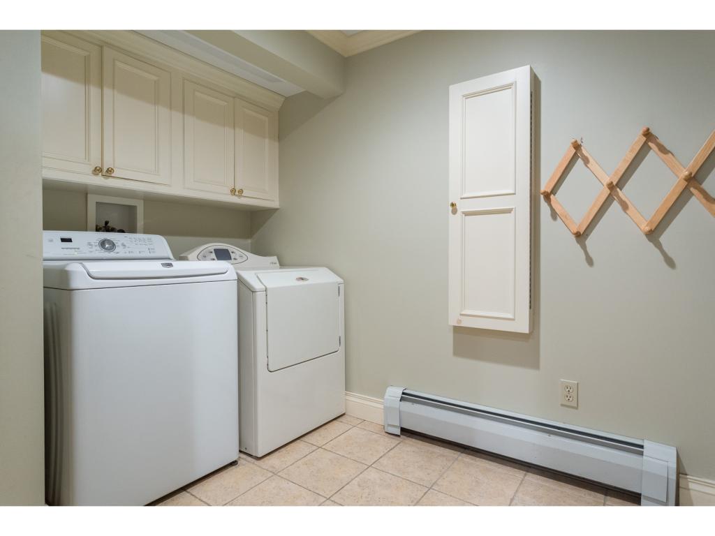 5 Merles Lane Stratham, NH 03885 - Photo 23 of 35