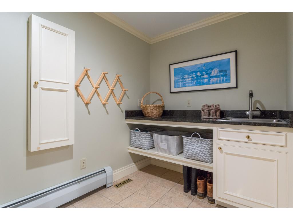 5 Merles Lane Stratham, NH 03885 - Photo 24 of 35