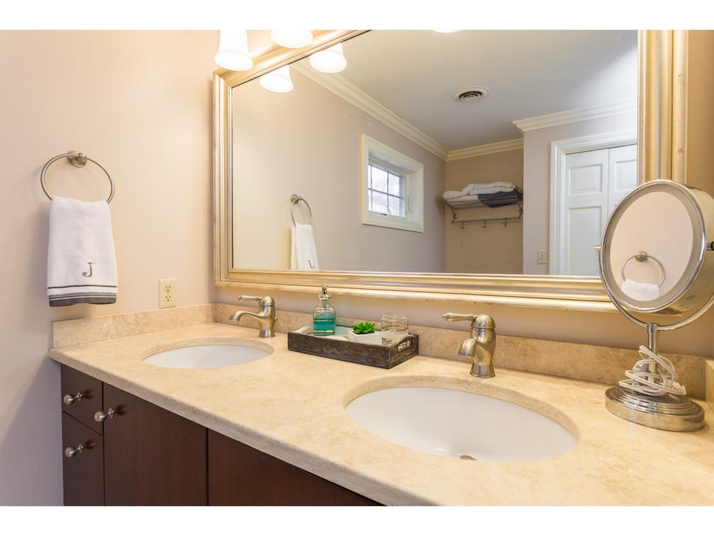 5 Merles Lane Stratham, NH 03885 - Photo 29 of 35