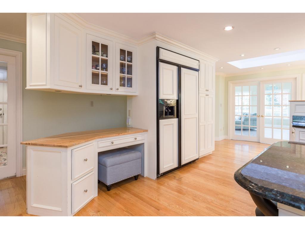 5 Merles Lane Stratham, NH 03885 - Photo 8 of 35