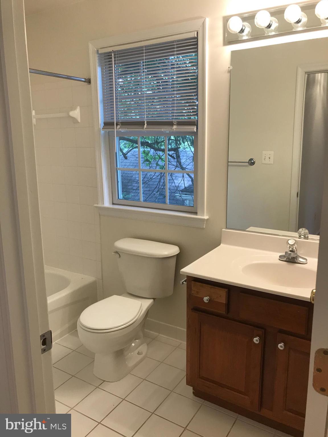 5654 8th Road North Arlington, VA 22205 - Photo 14 of 38