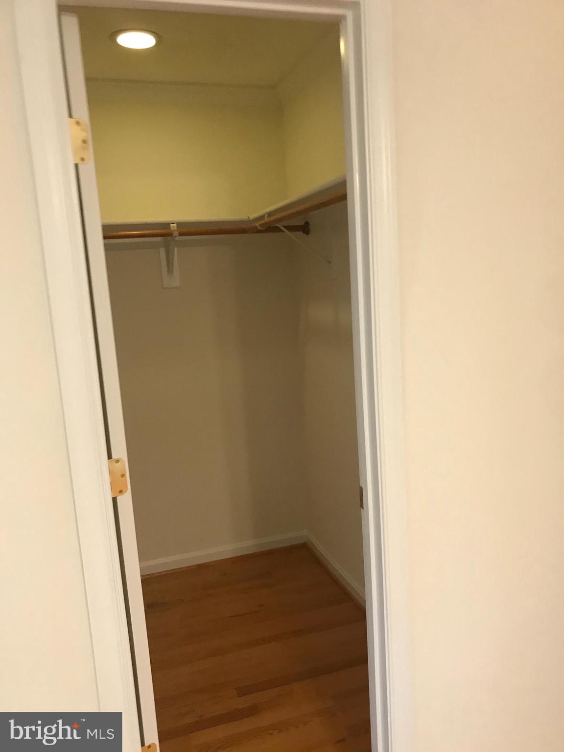 5654 8th Road North Arlington, VA 22205 - Photo 25 of 38