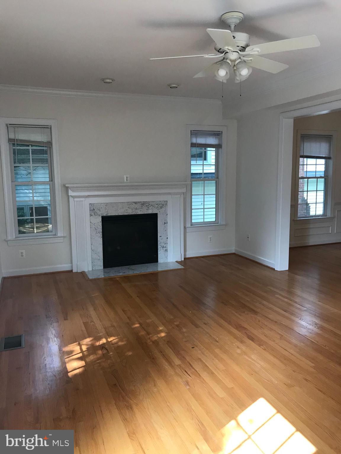 5654 8th Road North Arlington, VA 22205 - Photo 7 of 38