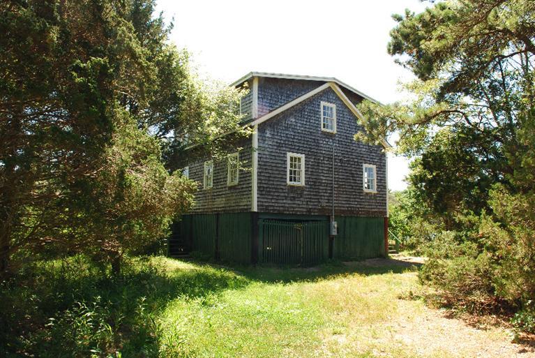 124 Megansett Road Cataumet, MA 02534 - Photo 4 of 19 Additional Photo
