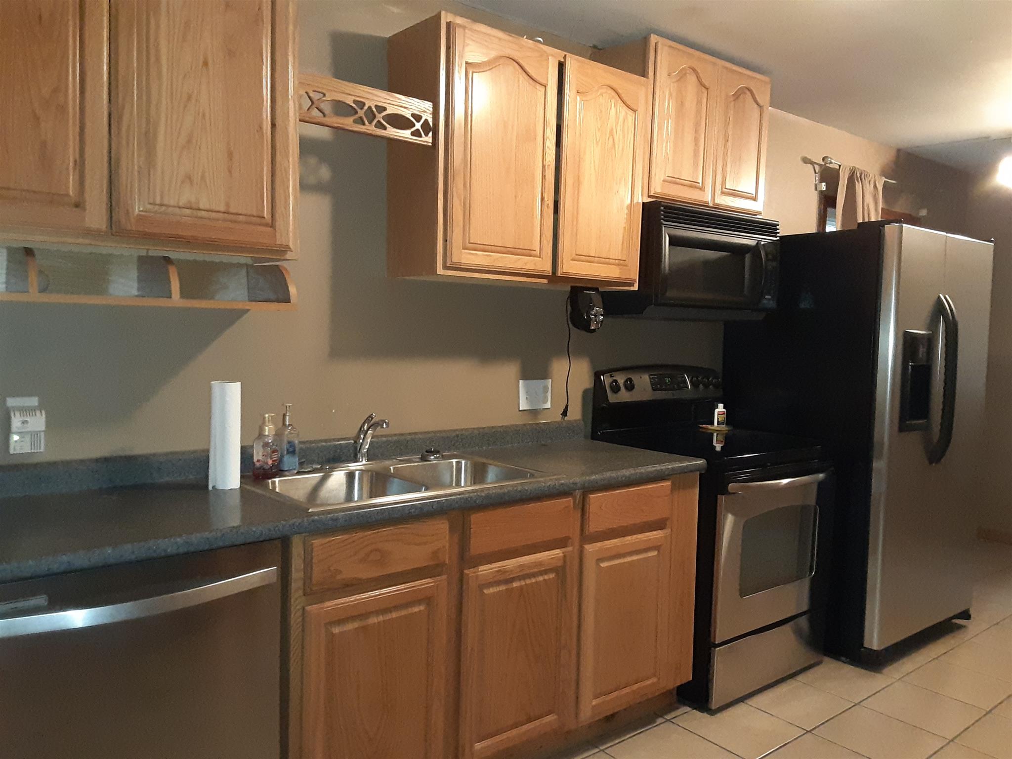 207 Roland Street Vincennes, IN 47591 - Photo 3 of 31 Gallery Image 3
