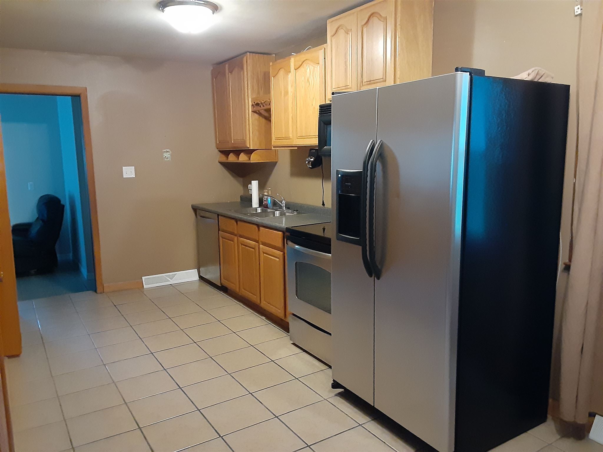 207 Roland Street Vincennes, IN 47591 - Photo 4 of 31 Gallery Image 4