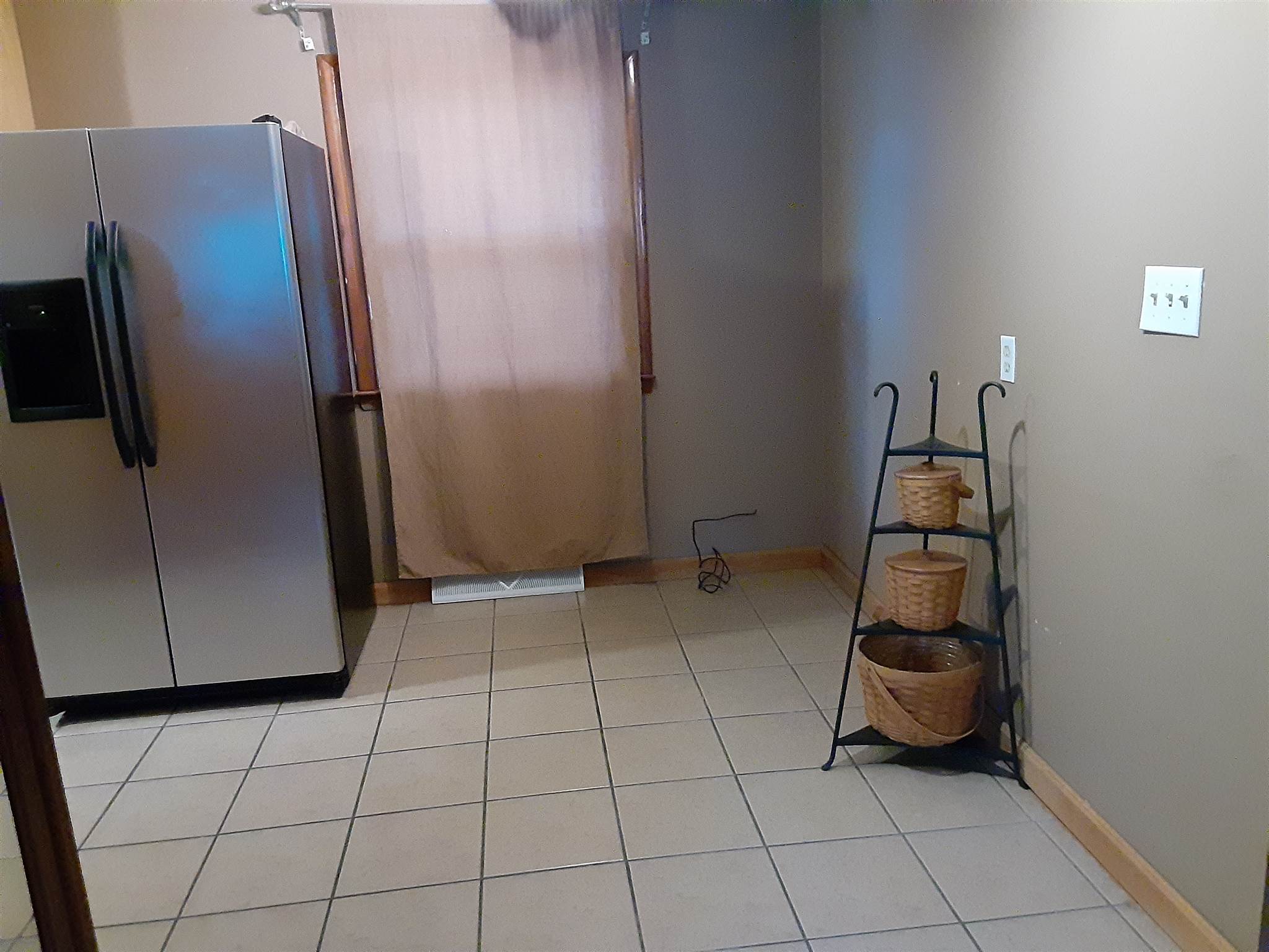 207 Roland Street Vincennes, IN 47591 - Photo 7 of 31 Gallery Image 7