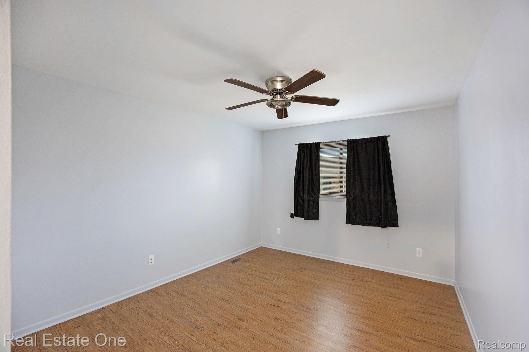 11419 Beaconsfield Road Washington, MI 48094 - Photo 10 of 15 Gallery Image 10