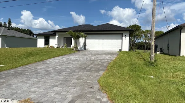 $389,000 | 1534 Northwest 25th Avenue, Cape Coral, FL 33993