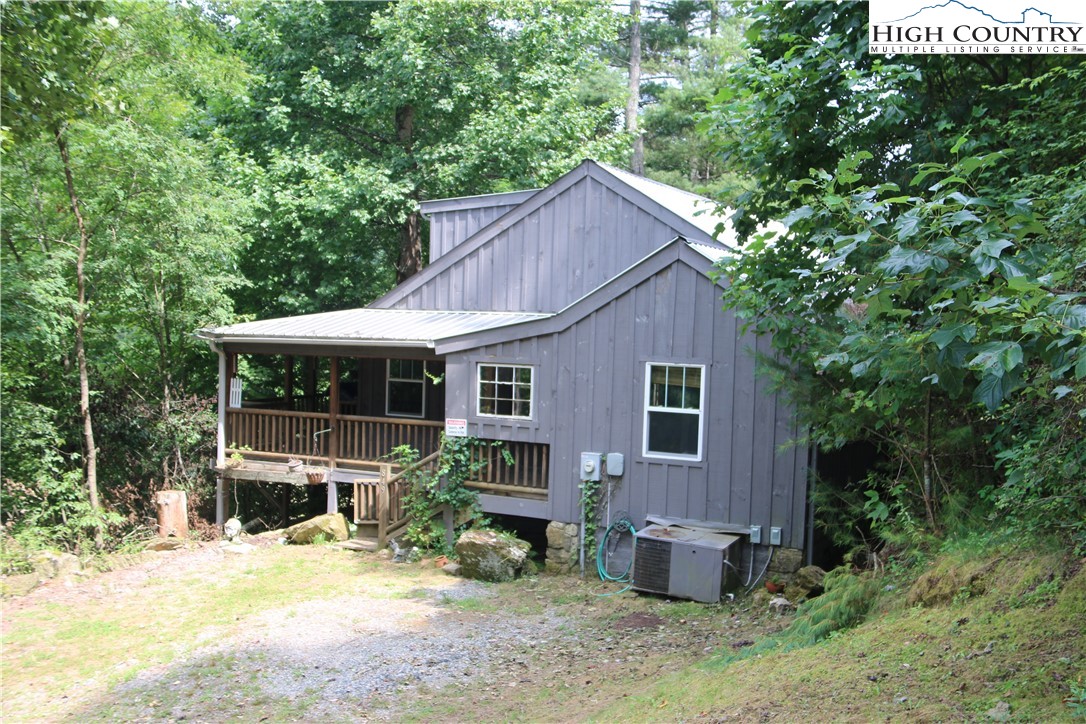 849 Roundabout Road Creston, NC 28615 - Photo 31 of 46 Gallery Image 31