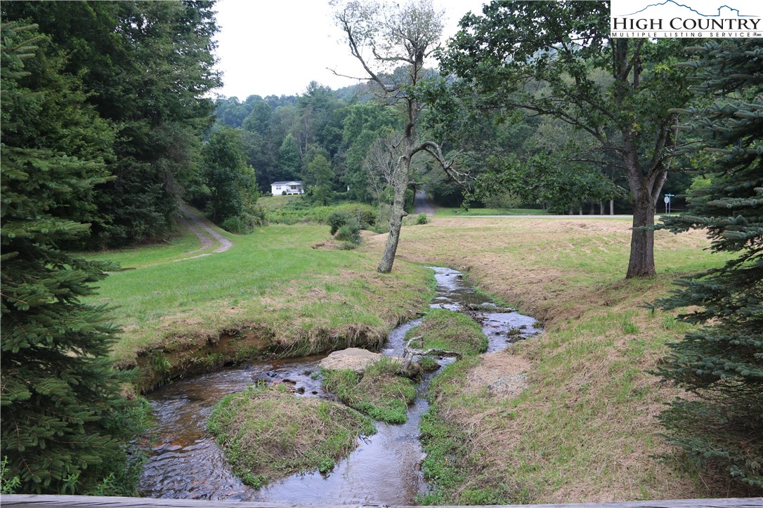 849 Roundabout Road Creston, NC 28615 - Photo 35 of 46 Gallery Image 35