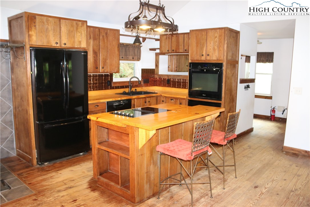 849 Roundabout Road Creston, NC 28615 - Photo 5 of 46 Gallery Image 5