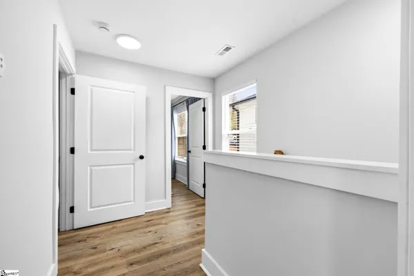 $429,000 | 8 Robin Hood Road, Taylors, SC 29687