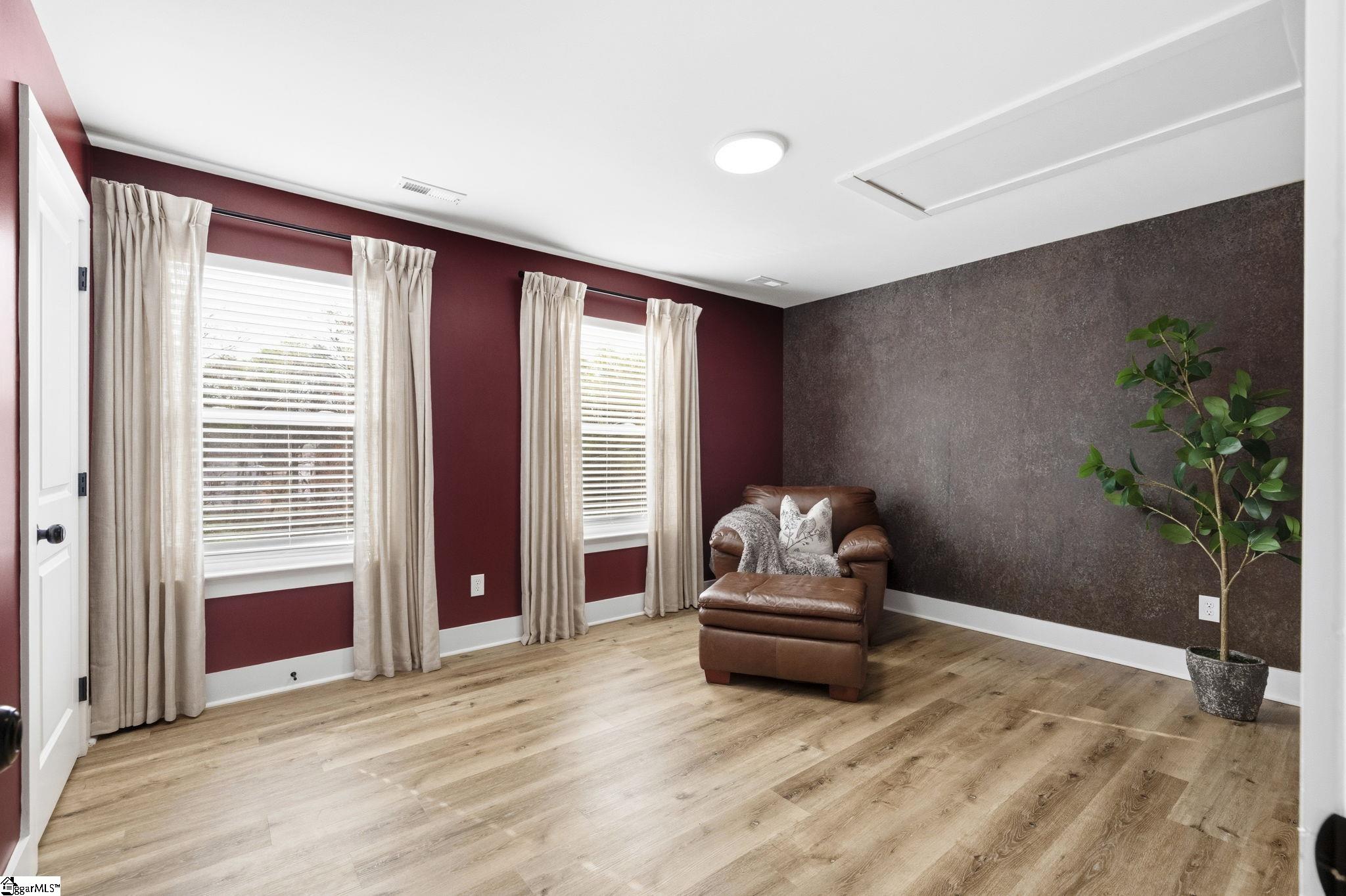 8 Robin Hood Road Taylors, SC 29687 - Photo 17 of 30