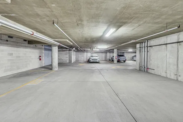 $410,000 | 111 South Morgan Street, Unit 510, Chicago, IL 60607