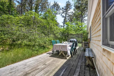 $539,000 | 200 Pilgrim Spring Road, Unit B, Wellfleet, MA 02667