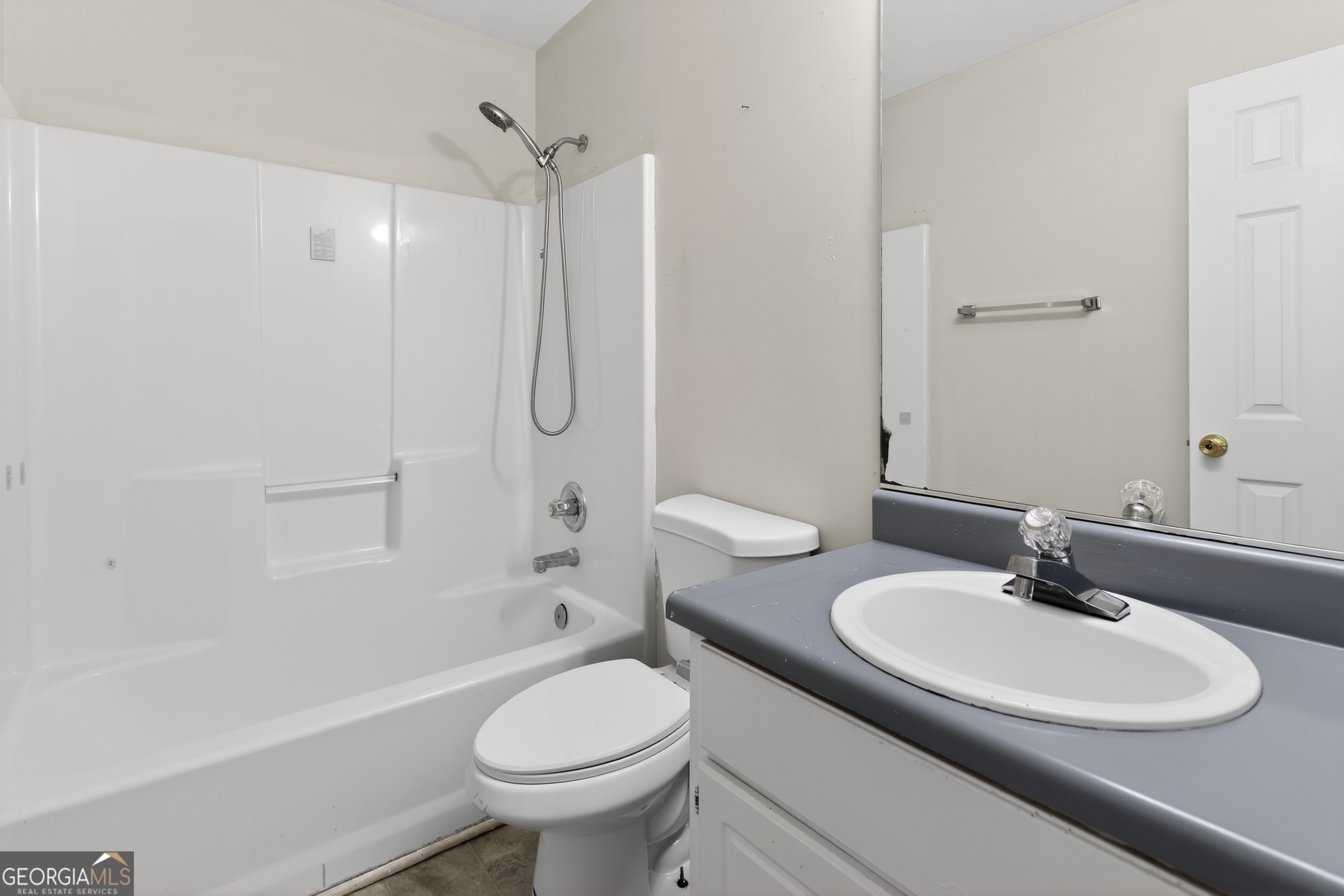 2902 Rasha Drive Augusta, GA 30906 - Photo 27 of 31 a bathroom with a sink toilet and shower