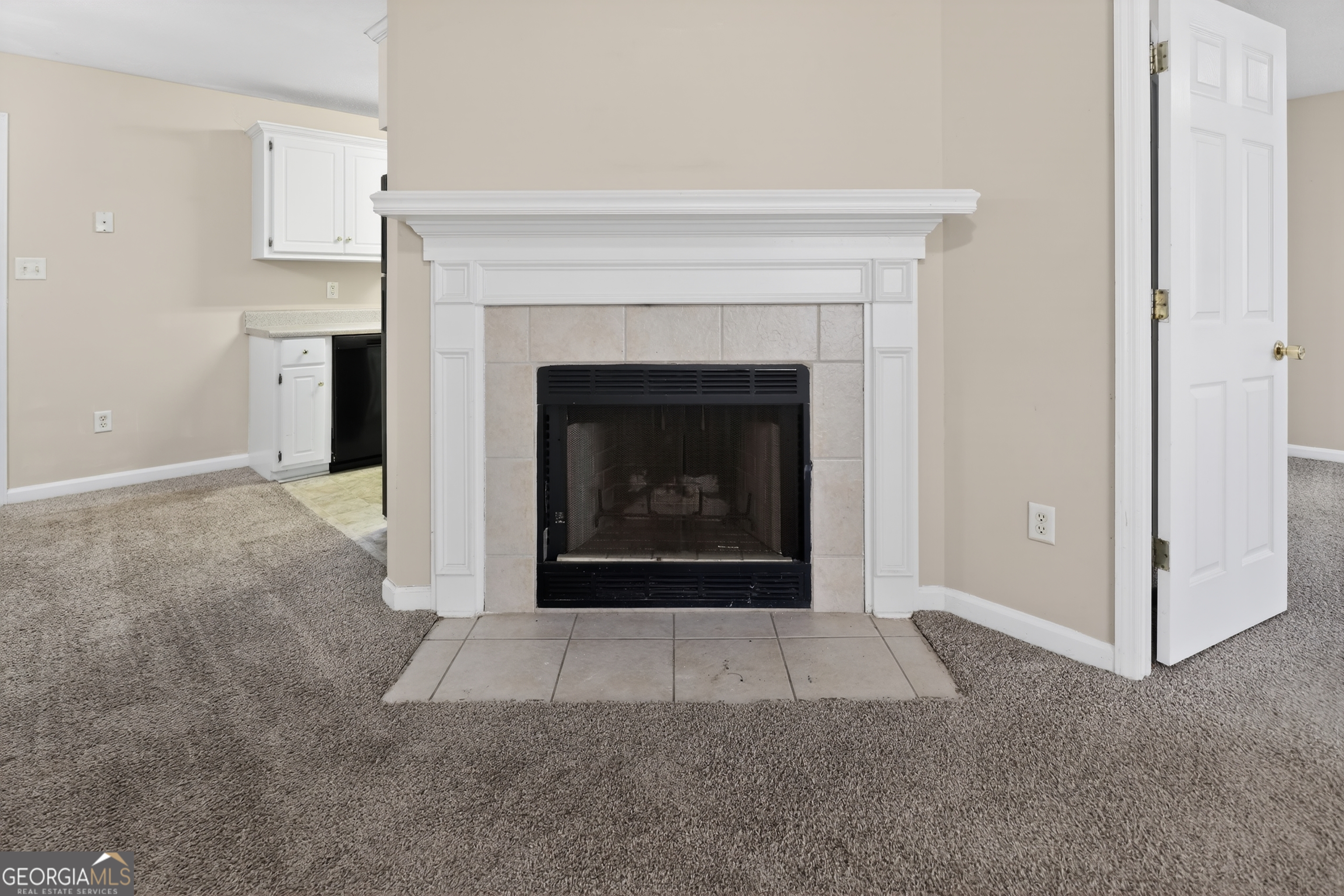 2902 Rasha Drive Augusta, GA 30906 - Photo 29 of 31 a living room with a fireplace