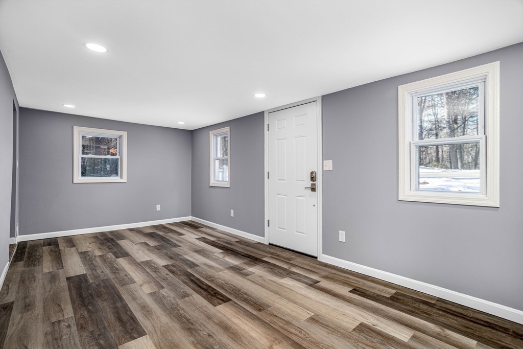 502 Brockelman Road Lancaster, MA 01523 - Photo 12 of 42 Gallery Image 12