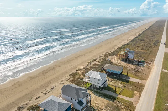 $349,000 | 7948 Bluewater Highway, Freeport, TX 77541