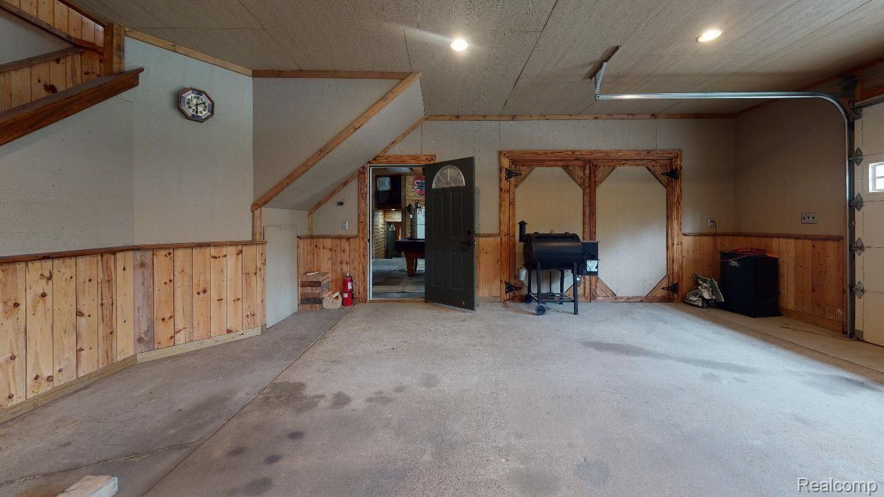 3660 Cribbins Road North Street, MI 48049 - Photo 14 of 25 Garage