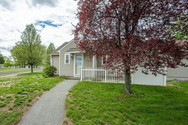 $245,000 | 1153 James Street, Unit 1153, Chicopee, MA 01022