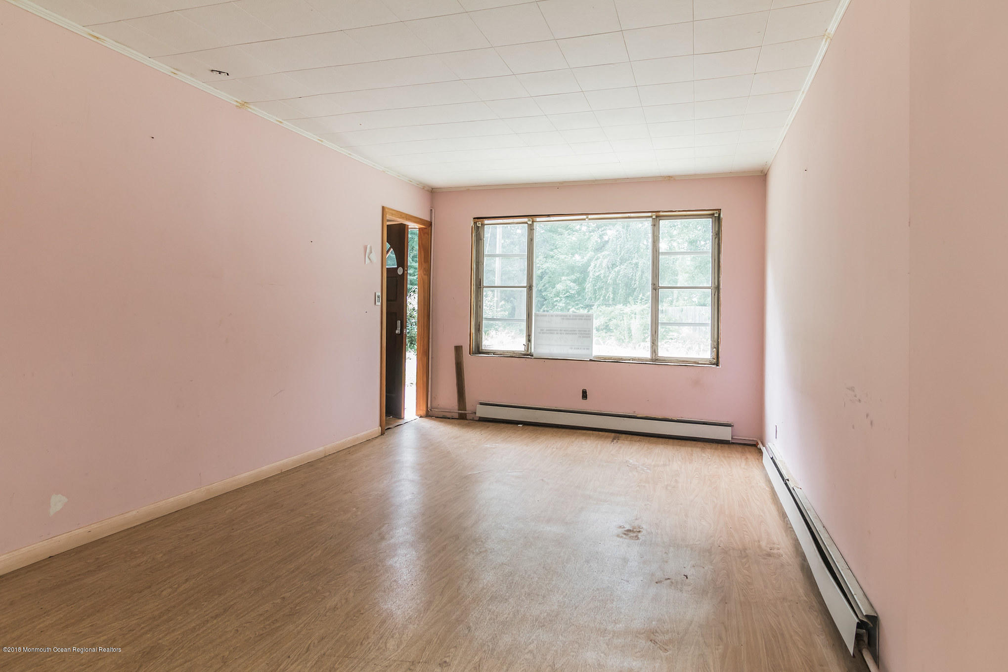 46 Weaverville Road Freehold, NJ 07728 - Photo 19 of 27 3 (3)