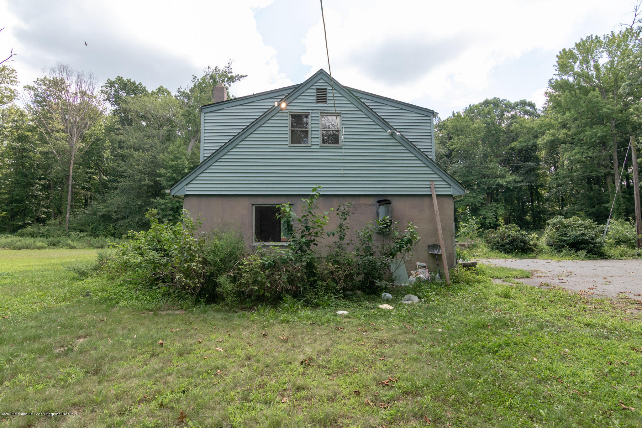 46 Weaverville Road Freehold, NJ 07728 - Photo 8 of 27 1 (9)