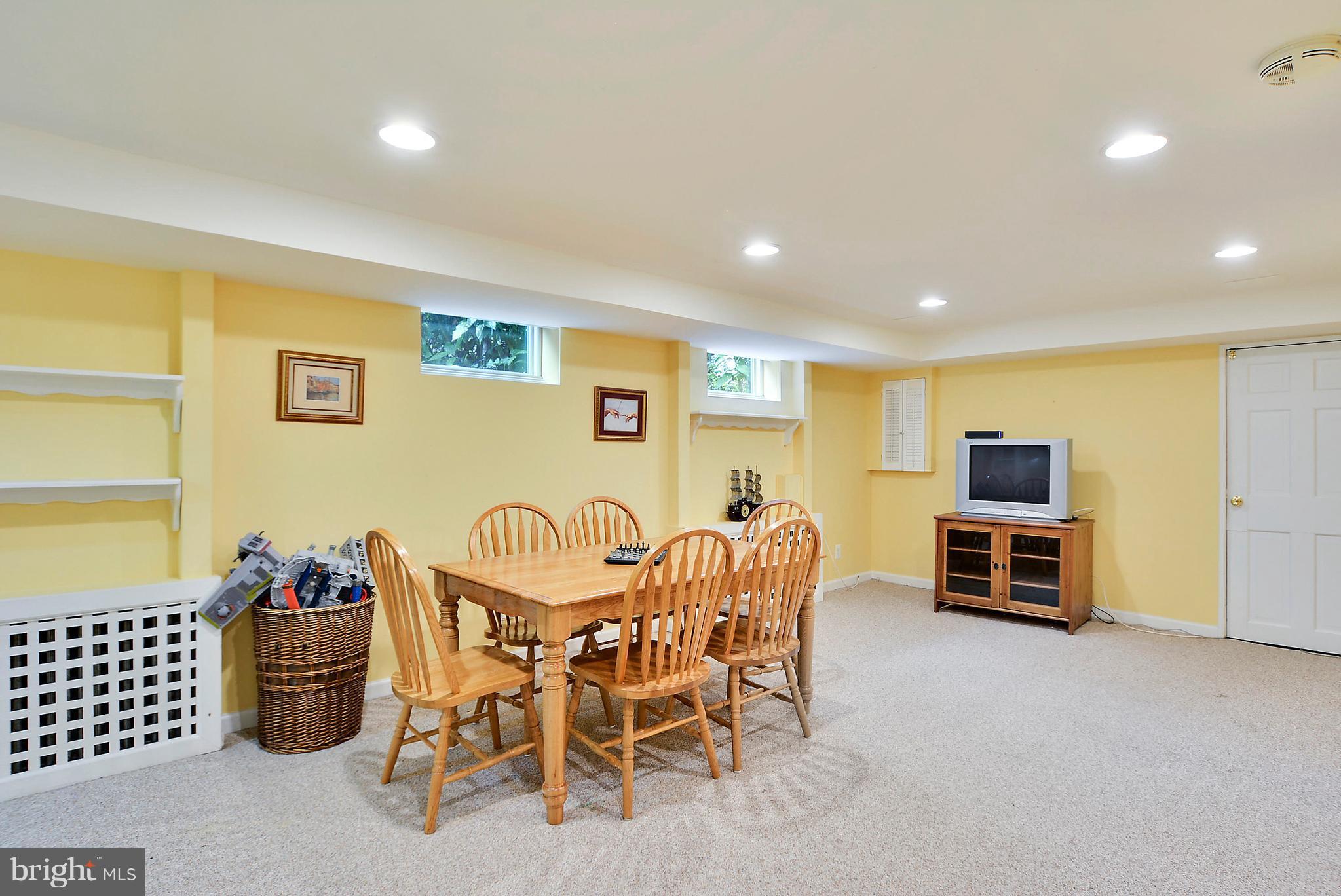 2700 Farm Road Alexandria, VA 22302 - Photo 22 of 30 Rec Room