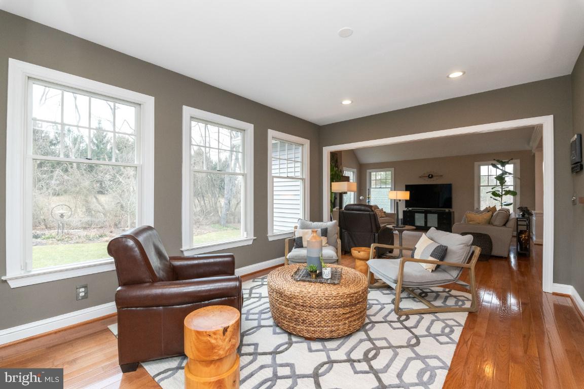 13388 Hunt Ridge Road Ellicott City, MD 21042 - Photo 12 of 74 Gallery Image 12