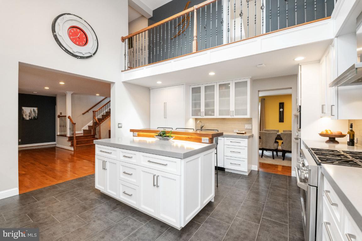 13388 Hunt Ridge Road Ellicott City, MD 21042 - Photo 17 of 74 Gallery Image 17