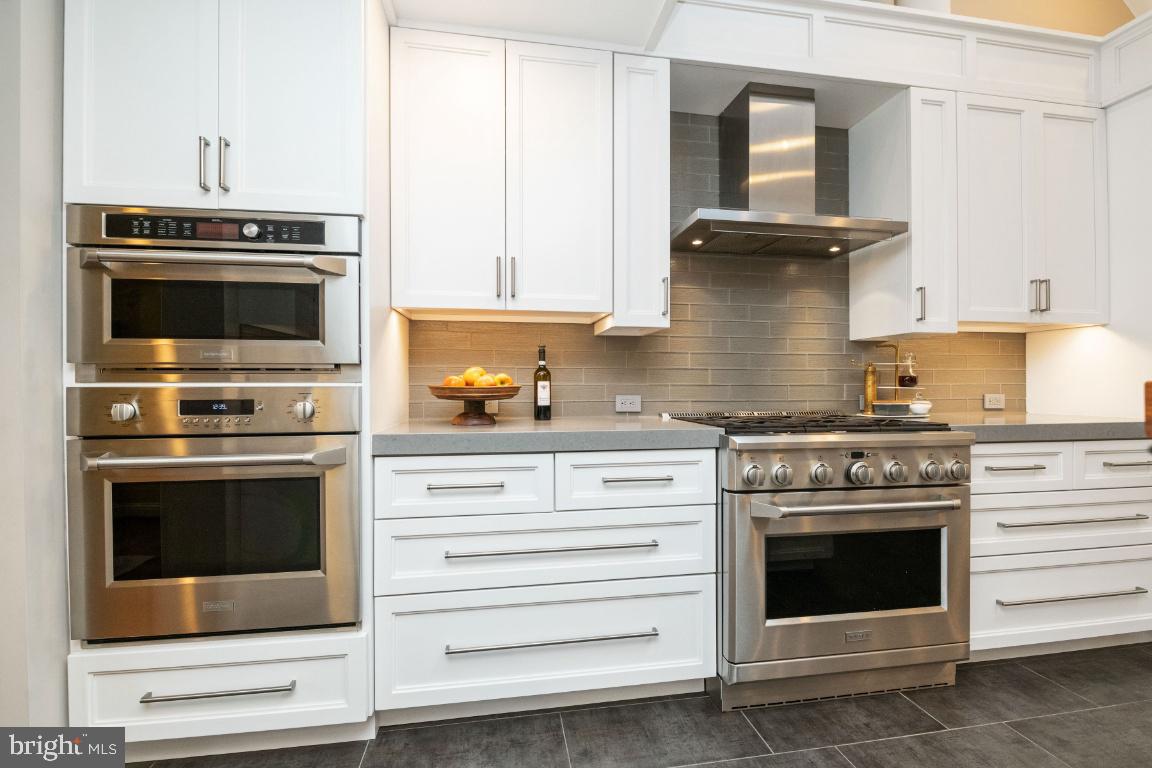 13388 Hunt Ridge Road Ellicott City, MD 21042 - Photo 18 of 74 Gallery Image 18