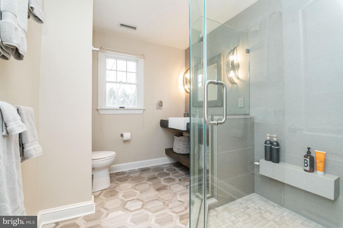 13388 Hunt Ridge Road Ellicott City, MD 21042 - Photo 48 of 74 Gallery Image 48