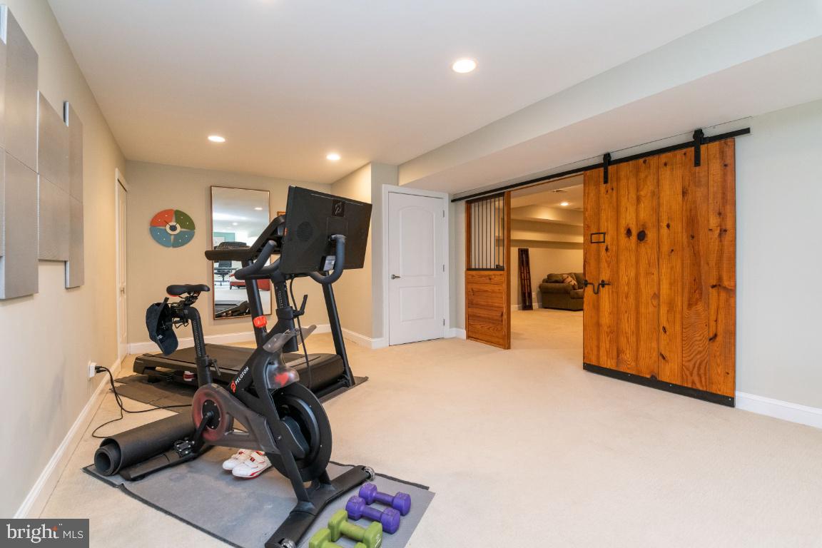 13388 Hunt Ridge Road Ellicott City, MD 21042 - Photo 62 of 74 Gallery Image 62