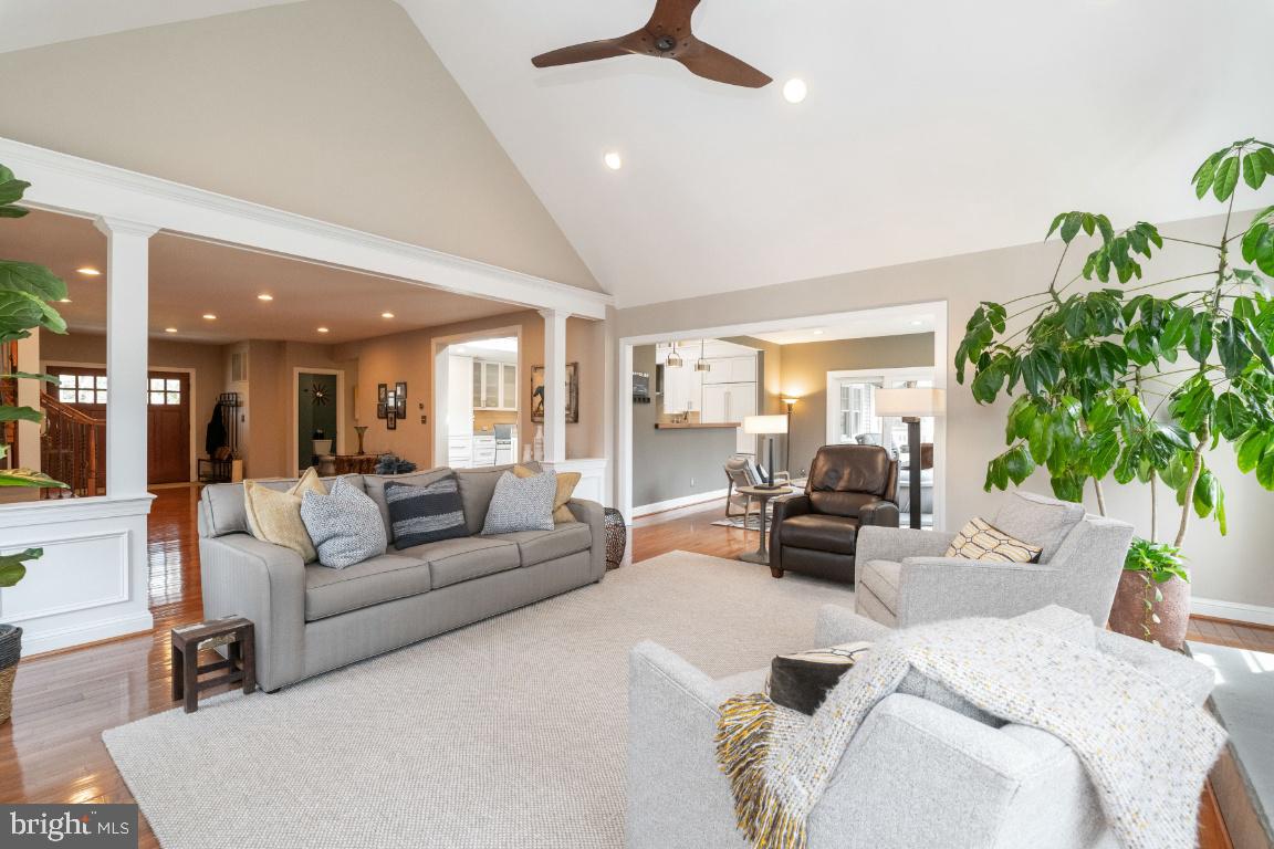 13388 Hunt Ridge Road Ellicott City, MD 21042 - Photo 9 of 74 Gallery Image 9