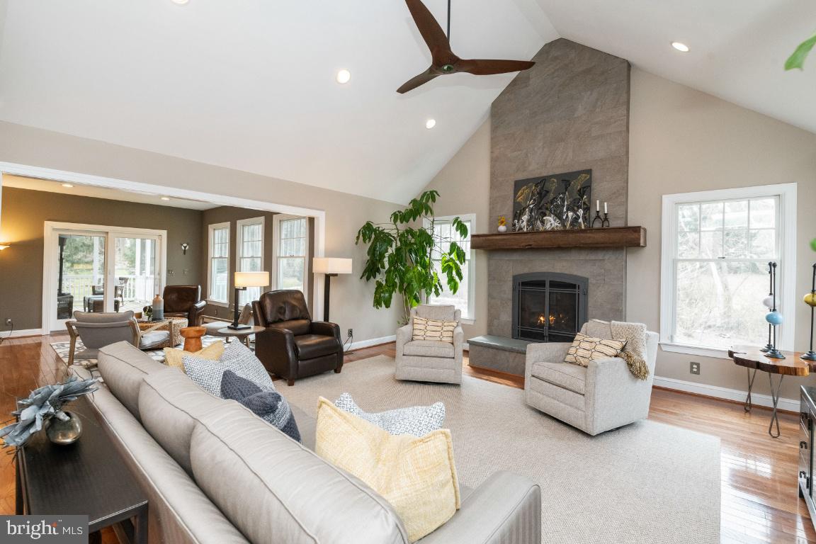 13388 Hunt Ridge Road Ellicott City, MD 21042 - Photo 10 of 74 Gallery Image 10