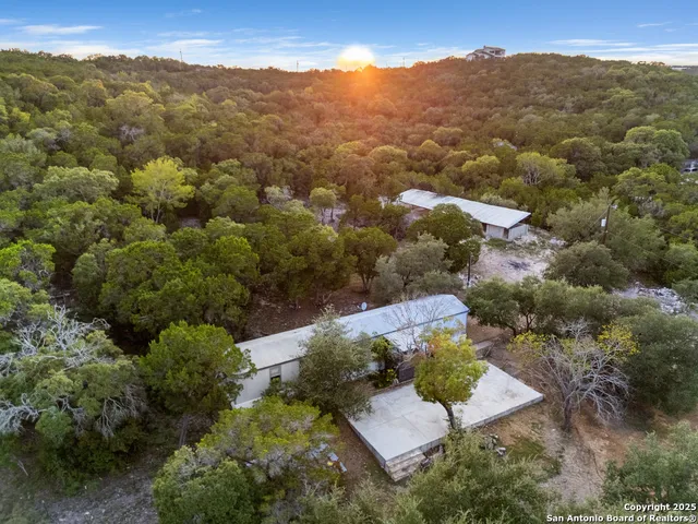 $250,000 | 499 Private Road 180, Helotes, TX 78023