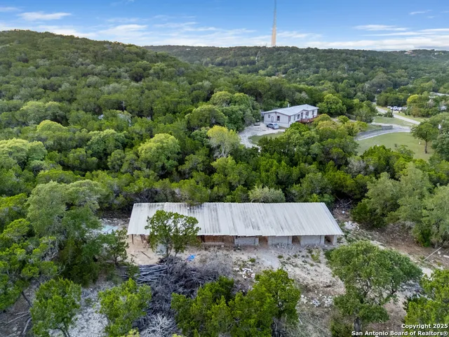 $250,000 | 499 Private Road 180, Helotes, TX 78023