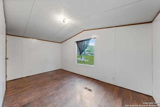 $250,000 | 499 Private Road 180, Helotes, TX 78023