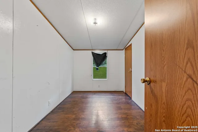 $250,000 | 499 Private Road 180, Helotes, TX 78023