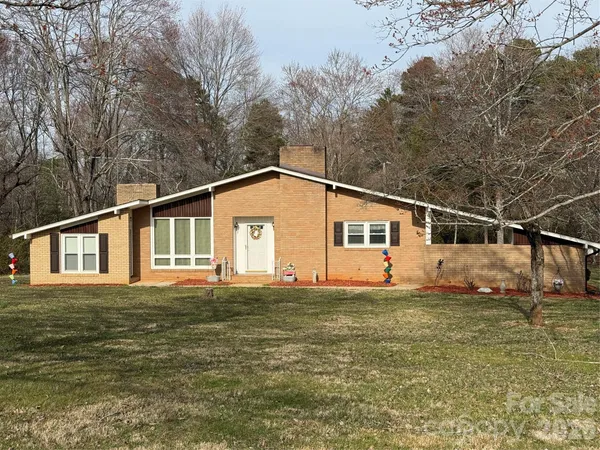 $325,000 | 4110 Wilkesboro Highway, Statesville, NC 28625