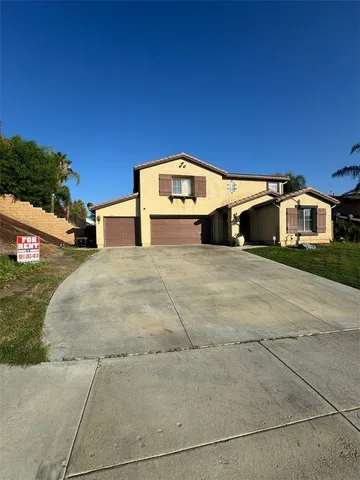 $2,975 | 35674 Yellowstone Street, Winchester, CA 92596