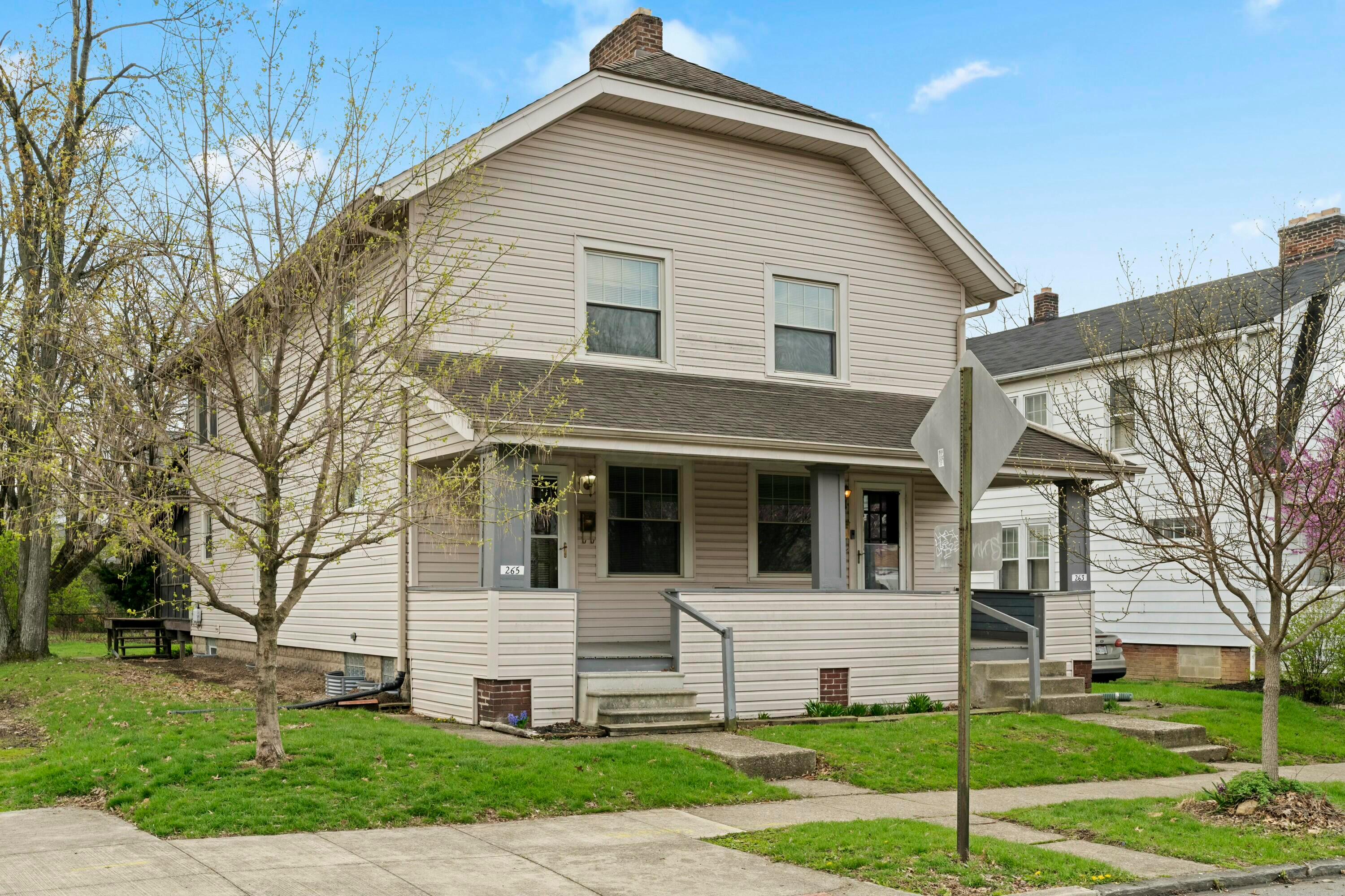 263-265 Crestview Road Columbus, OH 43202 - Photo 2 of 41 Front of Double
