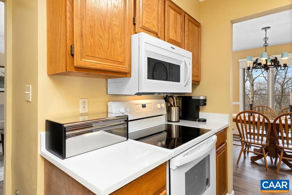 2049 Stone Ridge Roseland, VA 22967 - Photo 12 of 46 Gallery Image 12