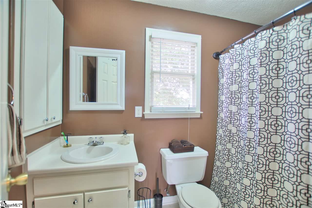 3 Ash Point Simpsonville, SC 29681 - Photo 20 of 23 Gallery Image 20