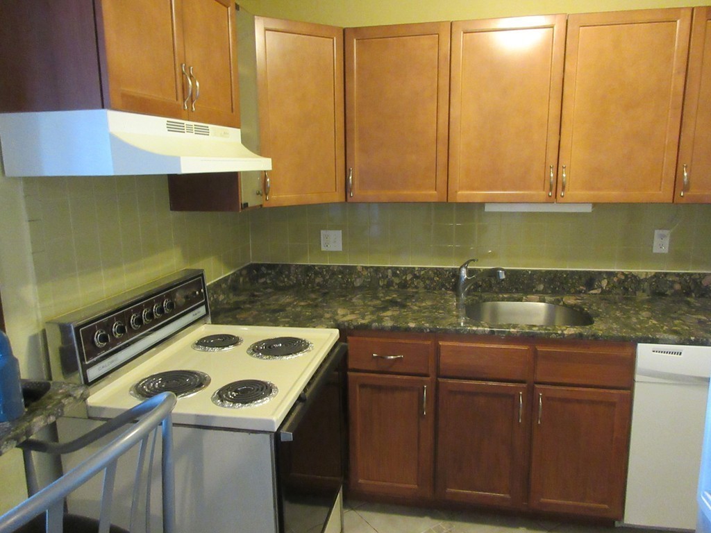 245 Boston Post Road East, Unit 9 Marlborough, MA 01752 - Photo 6 of 21