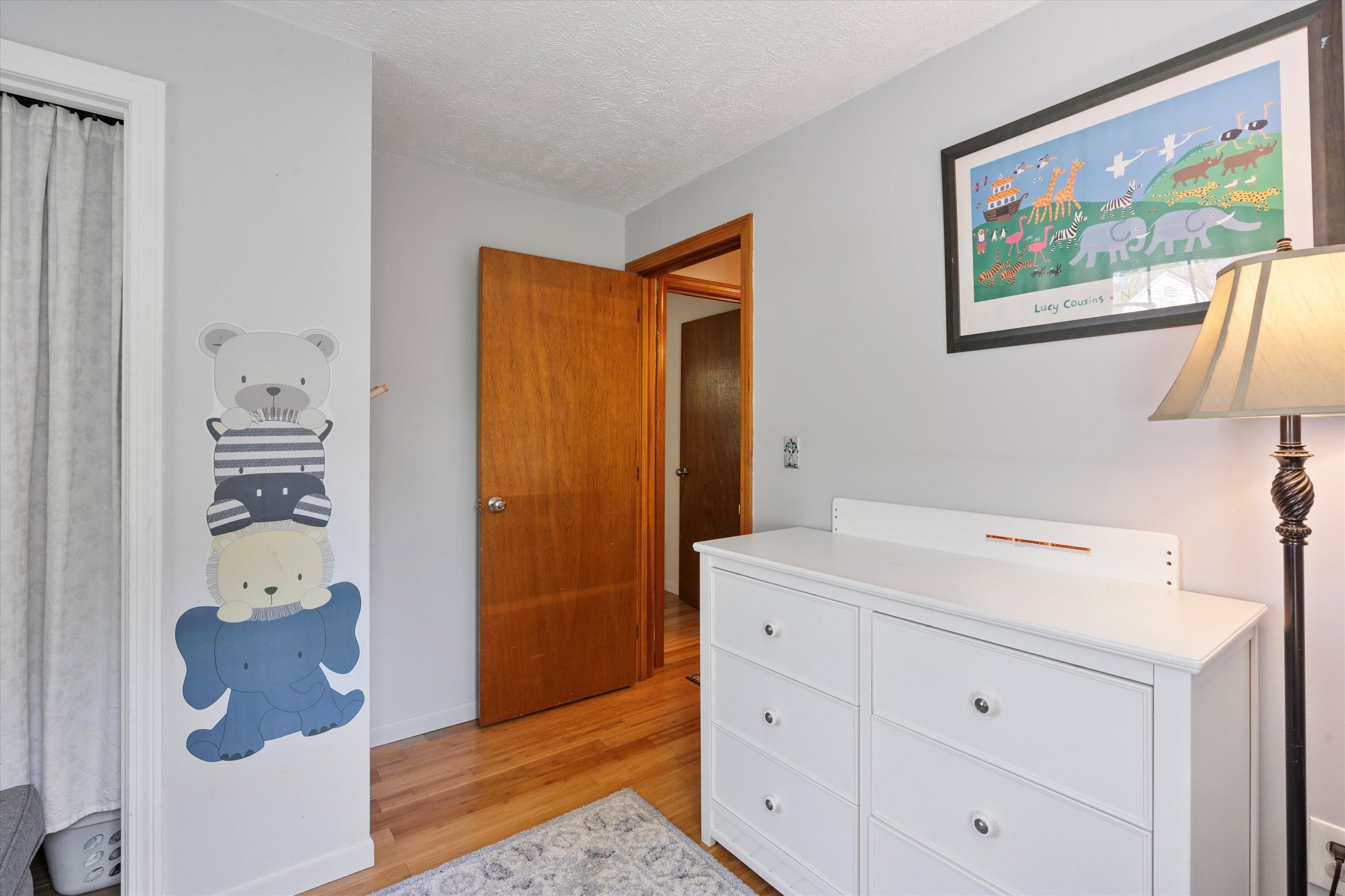 237 Harris Road Nashua, NH 03062 - Photo 15 of 37