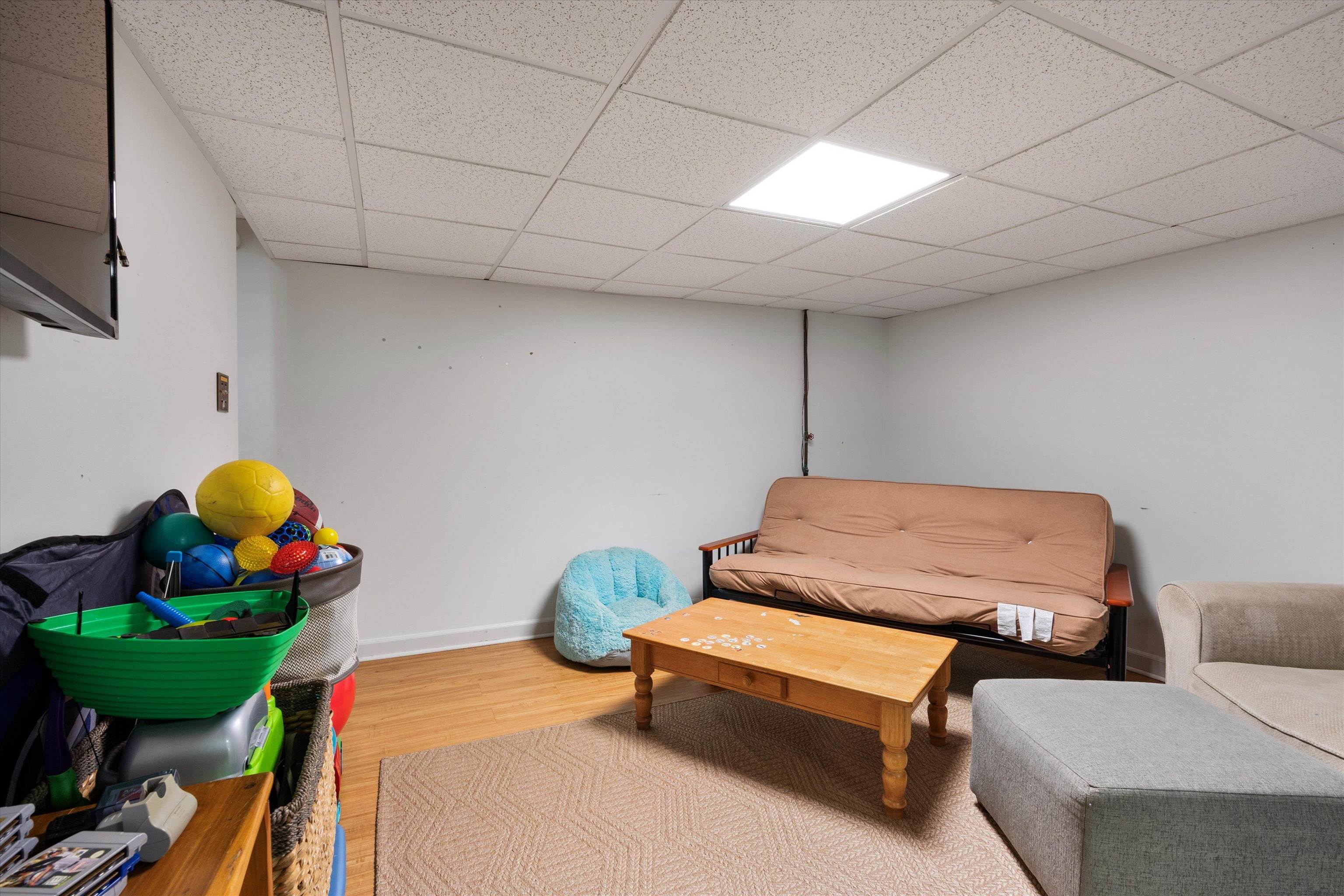237 Harris Road Nashua, NH 03062 - Photo 28 of 37