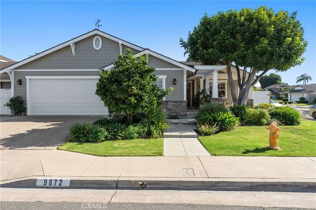 $1,705,000 | 9872 Voyager Circle, Huntington Beach, CA 92646